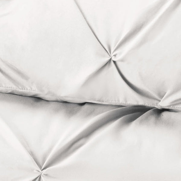 HomeRoots White King Microfiber Comforter - Hypoallergenic Down Alternative, Machine Washable & All-Season Warmth 518185
