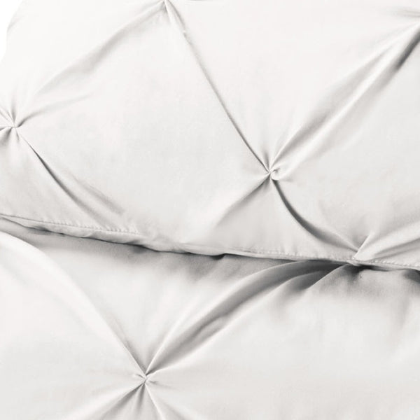 HomeRoots White King Microfiber Comforter - Hypoallergenic Down Alternative, Machine Washable & All-Season Warmth 518185