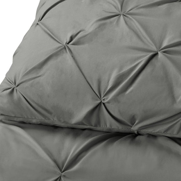 HomeRoots Gray Queen Microfiber Comforter - Hypoallergenic Down Alternative, All-Season Softness & Easy Care 518190