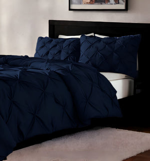 HomeRoots Navy Queen Comforter - Hypoallergenic Microfiber, Washable Down Alternative for Year-Round Comfort 518191