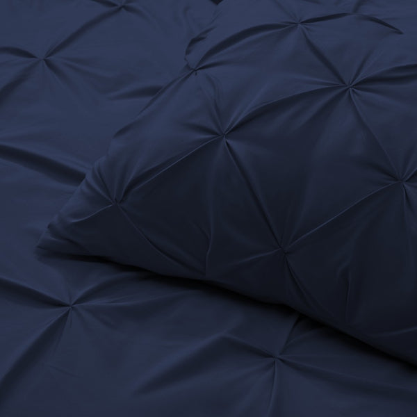 HomeRoots Navy Queen Comforter - Hypoallergenic Microfiber, Washable Down Alternative for Year-Round Comfort 518191
