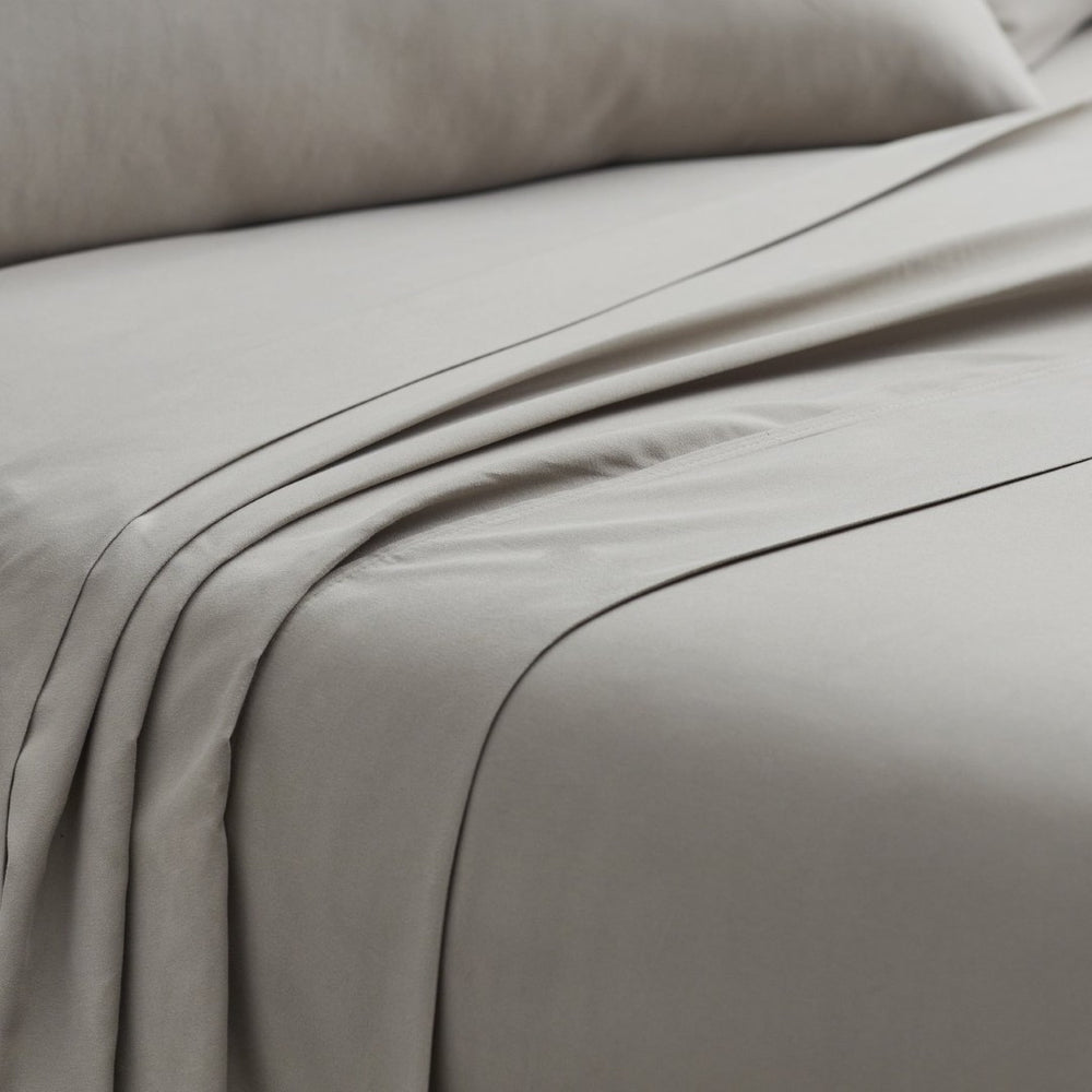 English Elm Weekender Tencel Sheet Set - Luxurious Split Cal King Bedding In Sandstone For Ultimate Comfort B350P394960-GIGA