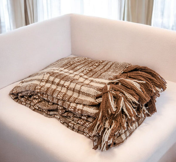 Homeroots 67" X 71" Brown And Ivory Cotton Woven Geometric Throw Blanket With Fringe  Cotton 519060