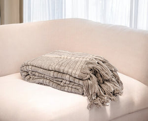 Homeroots 67" X 71" Gray And Ivory Cotton Woven Geometric Throw Blanket With Fringe  Cotton 519062