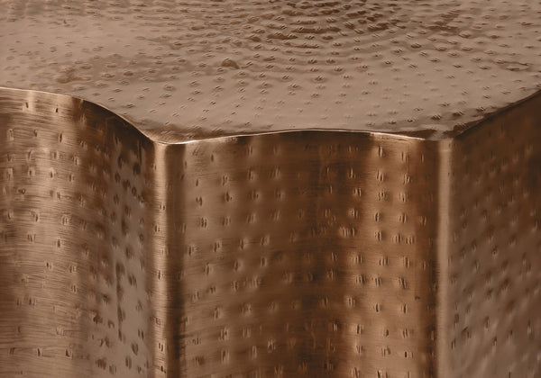 English Elm Accent Table - Hand-Crafted Copper Metal Drum With Scalloped Design, Perfect For Living Spaces & Style B2710P219443