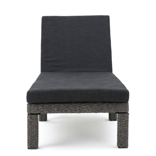 English Elm Puerta Outdoor Chaise Lounge Handwoven Rattan Iron Frame Poolside Patio Relaxation N775P247421K