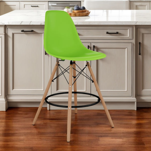 Homeroots 28" Green And Brown Heavy Duty Plastic And Solid Wood Counter Height Bar Chair   520673