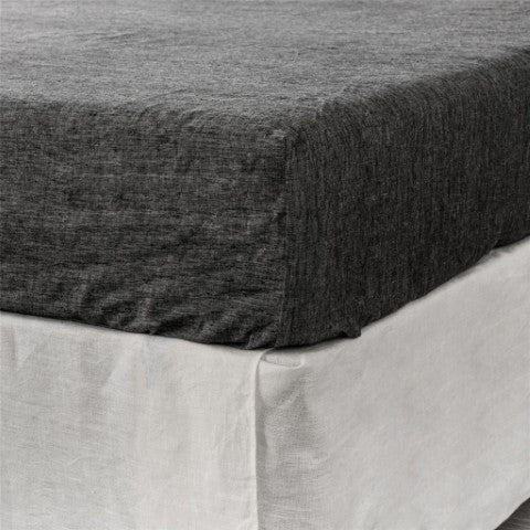 Homeroots Slate Gray Linen Queen Fitted Sheet - Luxurious Comfort, Moisture-wicking, Soft & Breathable Design Onyx Linen 520788