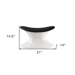 Homeroots 21" Black And White Wool And Fiberglass Contempo Footstool Ottoman   520801