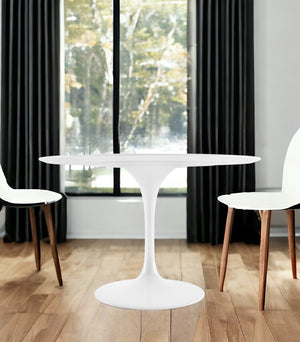 Homeroots 48" White Fiberglass And Metal Dining Table   520861