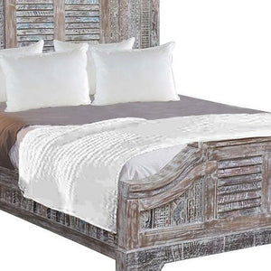 Homeroots Gray Solid Wood Queen Bed Frame  Wood 521086