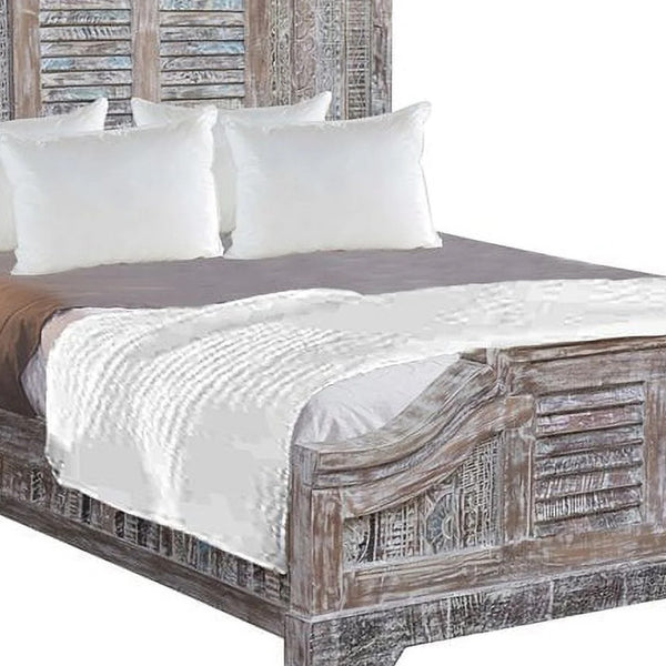 Homeroots Gray Solid Wood Queen Bed Frame  Wood 521086