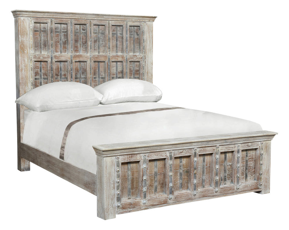 Homeroots Gray Solid Wood Queen Bed Frame  Wood 521090