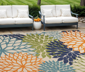 Homeroots 10' X 14' Blue And Green Indoor Outdoor Area Rug  Polypropylene 521639