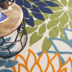 HomeRoots 10' Tropical-Inspired Blue and Green Round Area Rug - Durable, Stain-Resistant for Indoor & Outdoor Use 521640