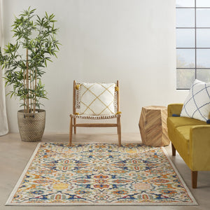 HomeRoots 7' Ivory Floral Power Loom Area Rug - Elegant Bohemian Style for Living Rooms & Bedrooms 5' X 7' Rectangle 521698