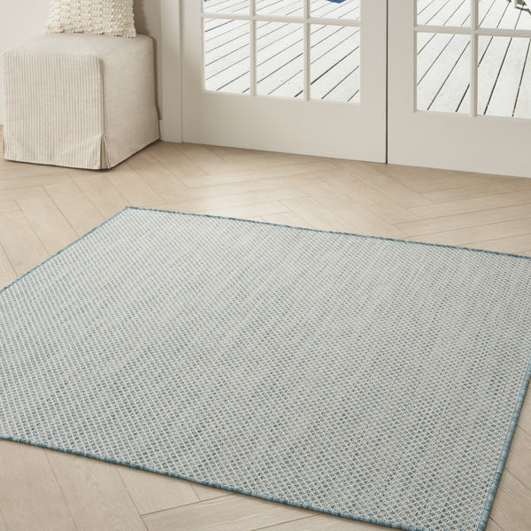 Homeroots 5' Blue Square Geometric Power Loom Area Rug  Polypropylene 522003