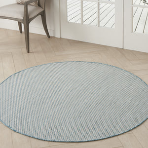 Homeroots 5' Blue Round Geometric Power Loom Area Rug  Polypropylene 522005