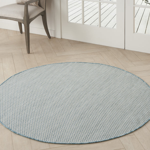 Homeroots 5' Blue Round Geometric Power Loom Area Rug  Polypropylene 522005