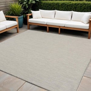 HomeRoots 8' Modern Square Geometric Area Rug – Durable Power Loomed Design for Stylish, High-Traffic Spaces Silver 522023