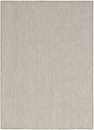 HomeRoots 6' X 9' Ivory and Silver Area Rug - Stylish Geometric Design for Indoor & Outdoor Use, Easy Care! 522043