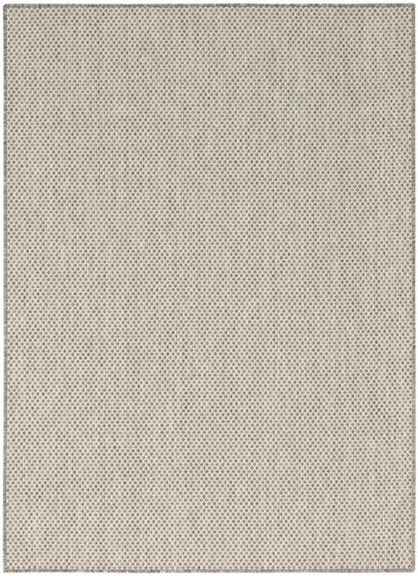 HomeRoots 6' X 9' Ivory and Silver Area Rug - Stylish Geometric Design for Indoor & Outdoor Use, Easy Care! 522043