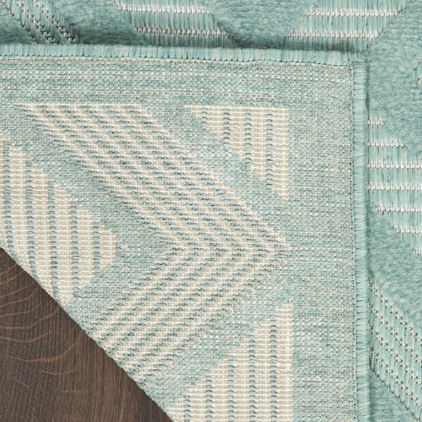 HomeRoots 7' Aqua Indoor Outdoor Area Rug - Durable, Stylish, Soft Textured Surface for Patios and Living Spaces 8' X 10' 522107