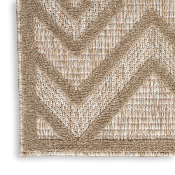 HomeRoots 8' X 10' Durable Indoor Outdoor Area Rug with Modern Geometric Pattern for Stylish Spaces Beige 522108