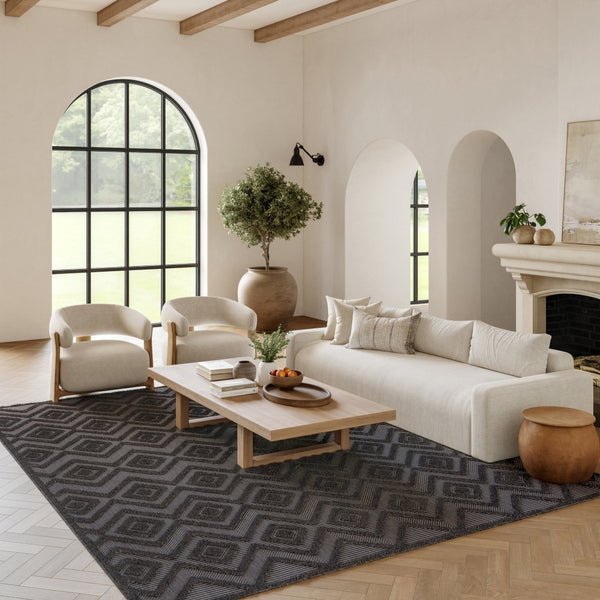 HomeRoots 8' Black Indoor Outdoor Area Rug - Durable, Soft, Water-Resistant Design for Modern Spaces & Easy Care 8' X 10' 522112