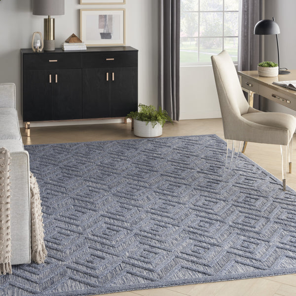 Homeroots 7' X 10' Blue Geometric Flatweave Area Rug  Polypropylene 522115