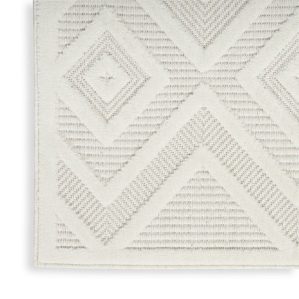 HomeRoots 8' X 10' Durable Indoor Outdoor Area Rug with Modern Geometric Pattern for Stylish Spaces Cream 522119