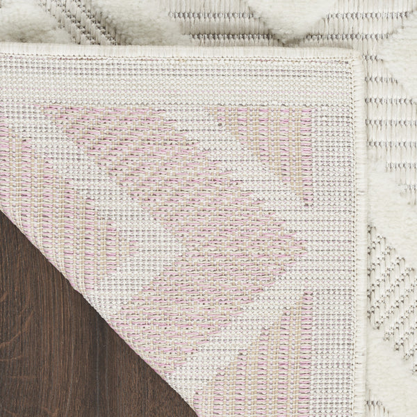 Homeroots 8' X 10' Cream Geometric Flatweave Area Rug  Polypropylene 522119