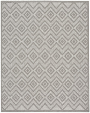 Homeroots 9' X 12' Gray And Silver Indoor Outdoor Area Rug  Polypropylene 522122