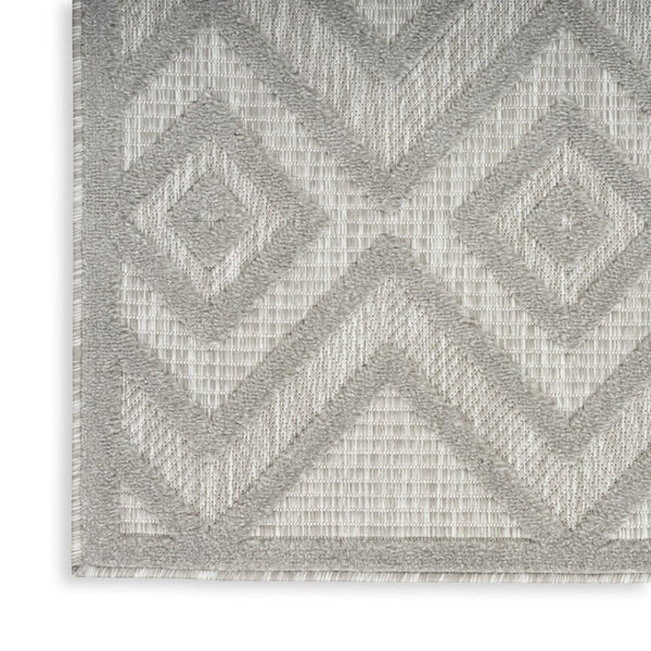 HomeRoots 9' Geometric Gray and Silver Indoor Outdoor Area Rug – Durable, Water-Resistant, Easy to Clean Design 522122