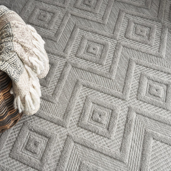 HomeRoots 9' Geometric Gray and Silver Indoor Outdoor Area Rug – Durable, Water-Resistant, Easy to Clean Design 522122