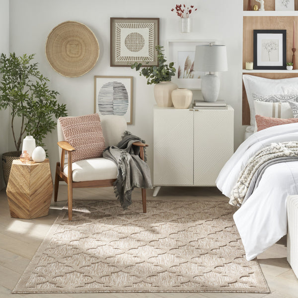 Homeroots 6' X 9' Beige Geometric Flatweave Area Rug  Polypropylene 522136