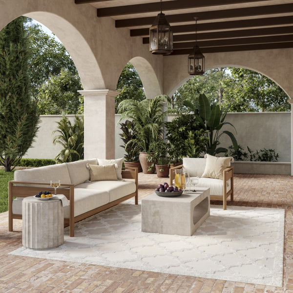 HomeRoots 7' Ivory and White Indoor Outdoor Area Rug - Durable, Easy-Clean, Stylish Flatwoven Design for All Spaces 522149