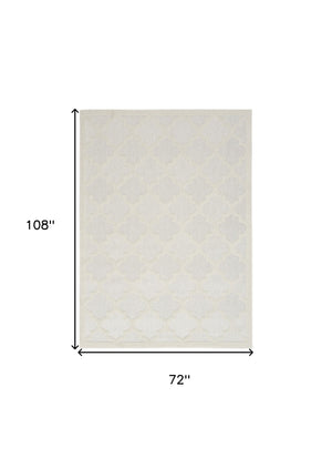 Homeroots 6' X 9' Cream Geometric Flatweave Area Rug  Polypropylene 522150