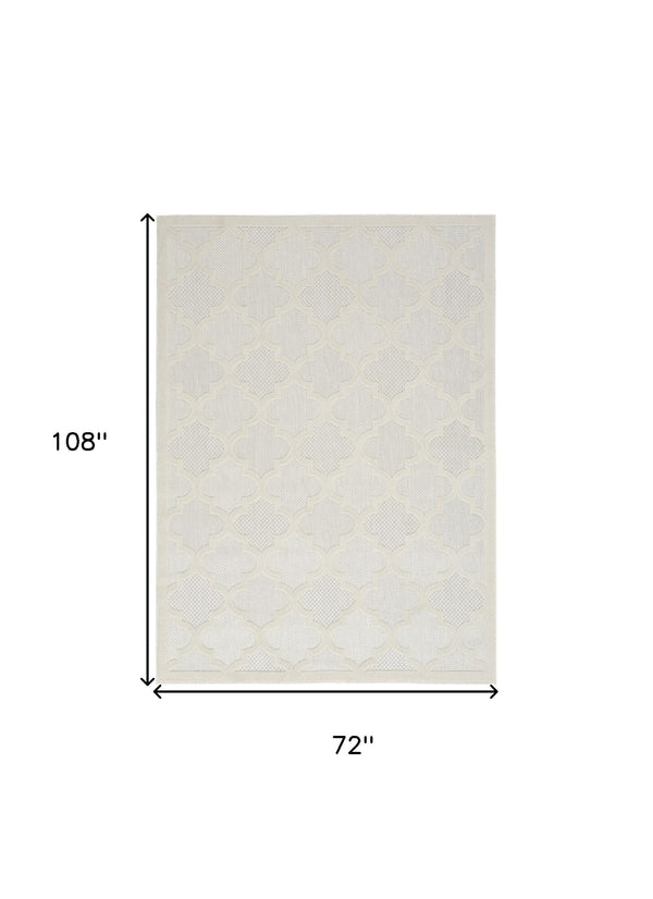 Homeroots 6' X 9' Cream Geometric Flatweave Area Rug  Polypropylene 522150