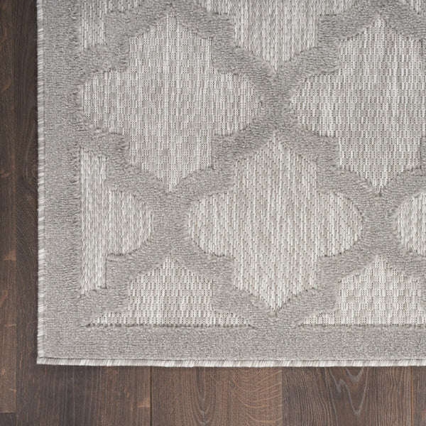 HomeRoots 6' x 9' Geometric Flatweave Area Rug – Stylish Turkish Craftsmanship for High-Traffic Spaces & Decor Gray 522151