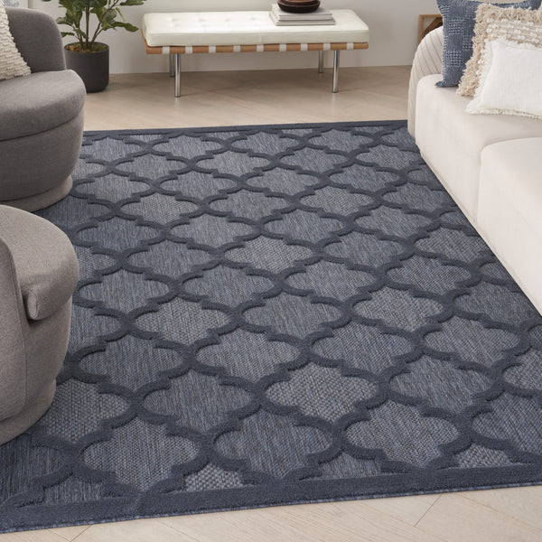 Homeroots 9' X 12' Navy Blue Indoor Outdoor Area Rug  Polypropylene 522155