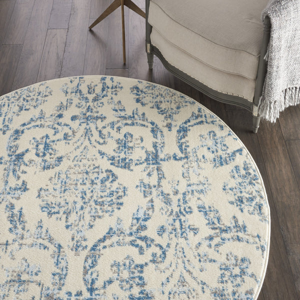 Homeroots 5' Cream Round Damask Power Loom Area Rug  Polypropylene 522175