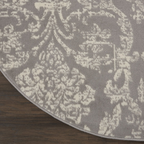 Homeroots 5' Gray Round Damask Power Loom Area Rug  Polypropylene 522186