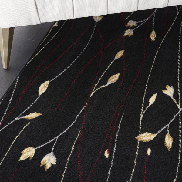 Homeroots 8' X 10' Black And Ivory Floral Power Loom Non Skid Area Rug  Polypropylene 522199