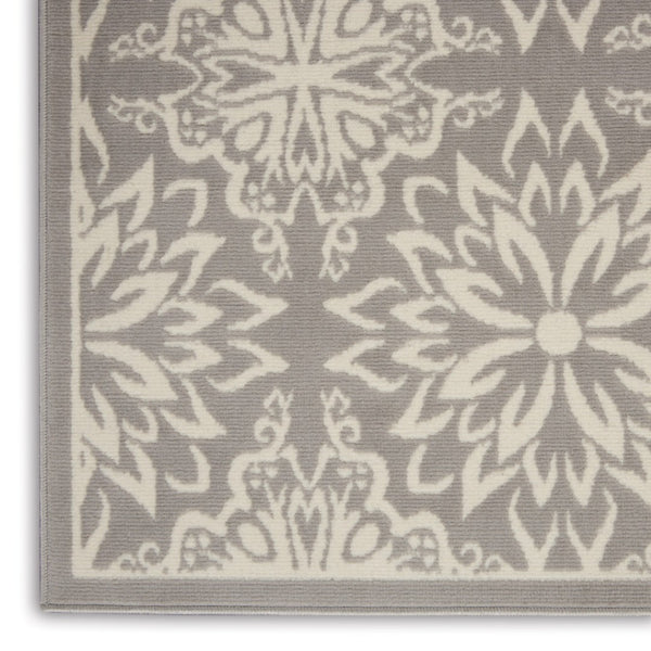 HomeRoots 8' Gray Round Floral Area Rug – Elegant Power Loomed Design for Modern and Traditional Spaces 6' X 9' Rectangle 522204