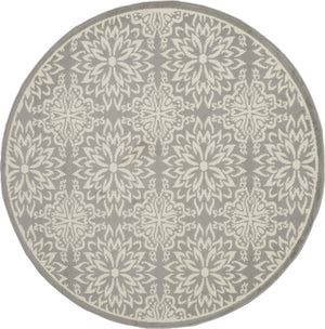 Homeroots 5' Gray Round Floral Power Loom Area Rug  Polypropylene 522206