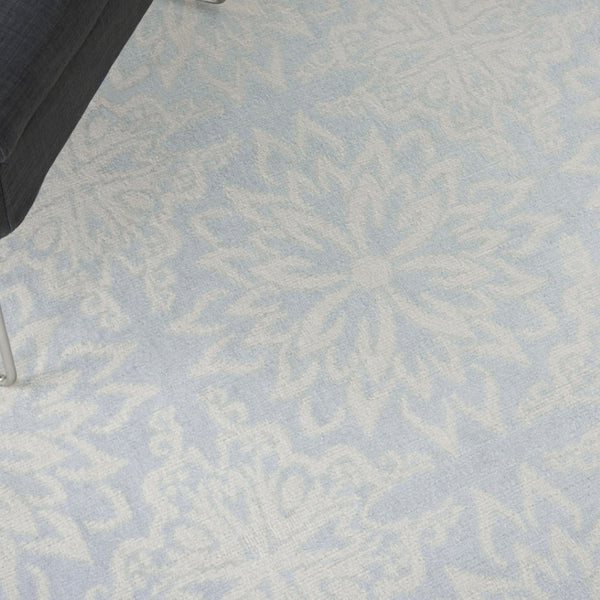 HomeRoots 6' Light Blue Floral Area Rug – Timeless Elegance for Living Rooms, Bedrooms, and Home Offices 6' X 9' Rectangle 522214