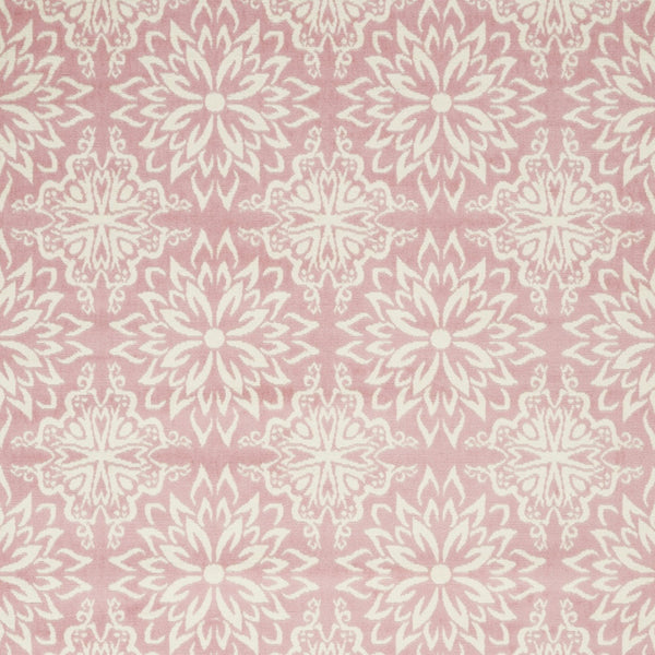 Homeroots 5' X 7' Pink Floral Power Loom Area Rug  Polypropylene 522220