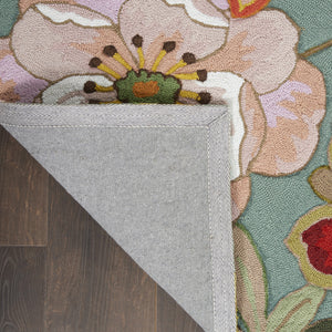 Homeroots 4' X 6' Green Floral Hand Hooked Handmade Area Rug  Polypropylene 522230