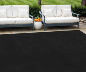 Homeroots 12' X 15' Black Indoor Outdoor Area Rug  Polypropylene 522279